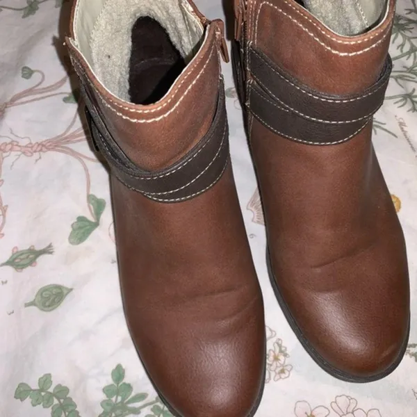 BLYTHE BOOTIE - Image 2