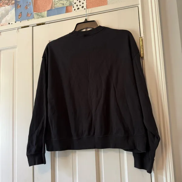 Nike Black Cropped Women’s Crewneck Embroidered Sweatshirt Size XL - Image 3