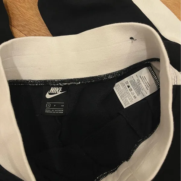 Nike Black and White Joggers - Image 3
