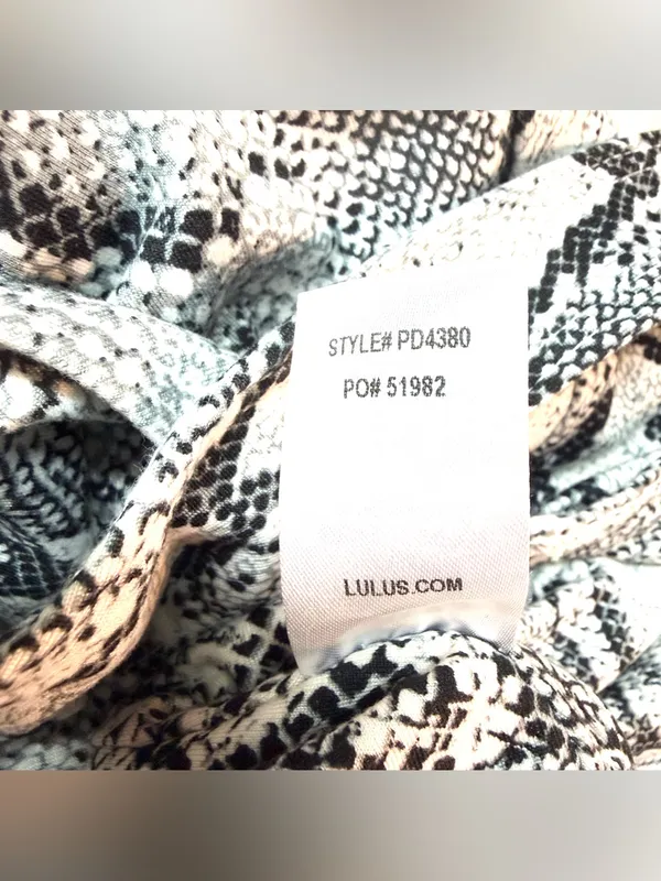 LULUS Women’s Wildlife Black and White Snake Print One Piece Bodysuit Size XS - Image 6
