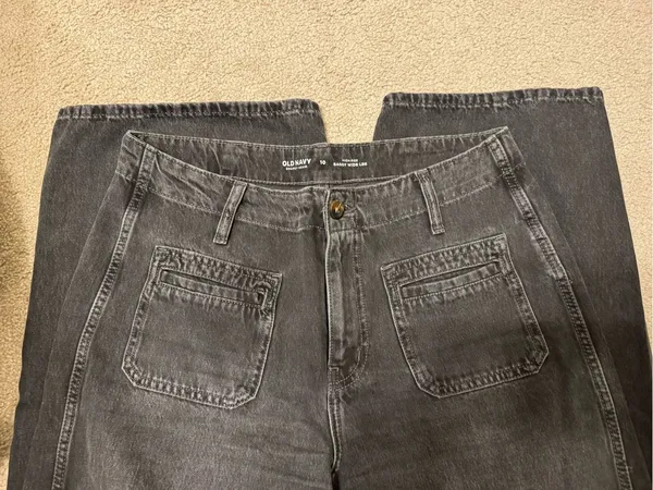 Old Navy Black Wide-Leg Jeans - Image 2