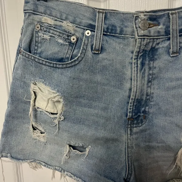 MADEWELL the perfect Jean short‎ distressed size 28 - Image 2