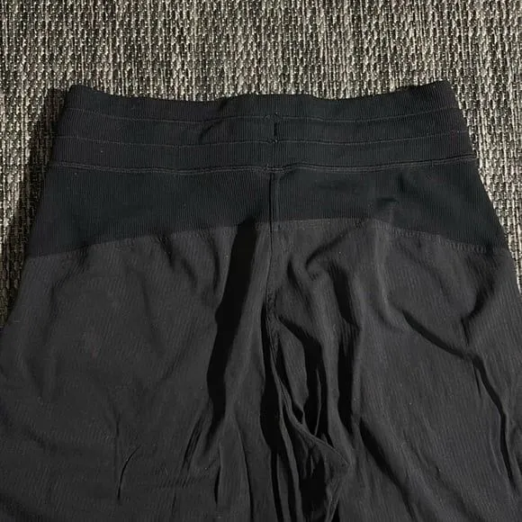 Lululemon Dance Studio Jogger *28” Black Size 6 - Image 4