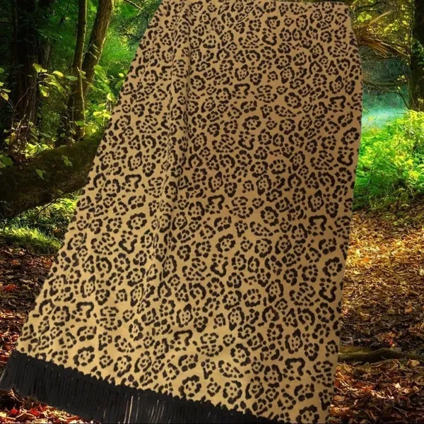 Lemme for Nina Lenard Tan and black leopard skirt - Image 5
