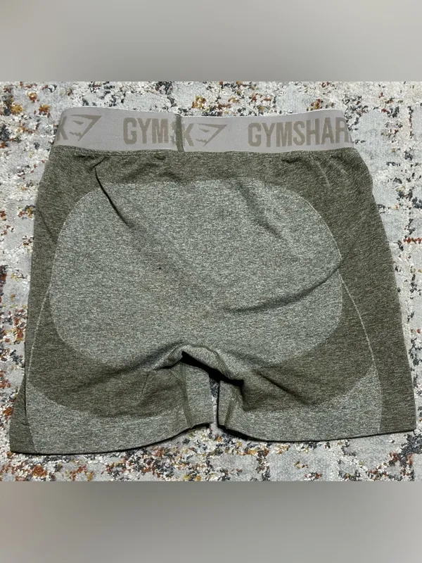 GYMSHARK flex shorts marsh green Medium - Image 7