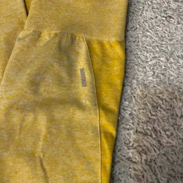 Yellow Adapt Seamless Leggings Medium - Image 2
