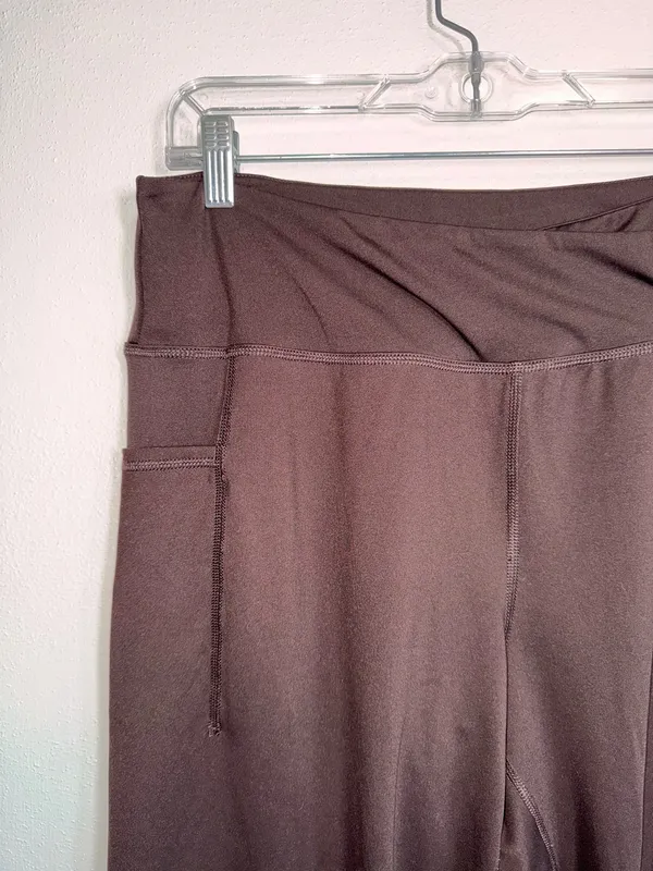 Maurices Smooth Crossover Flare Leggings Brown High Rise Large Short - Image 3