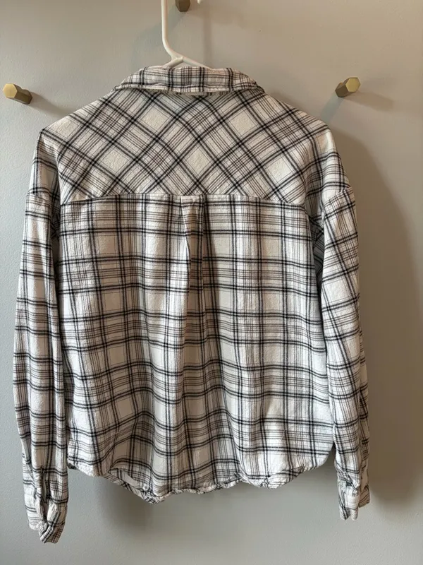 Forever 21 - Plaid Flannel Shirt - Cream & Black - Medium - Image 2