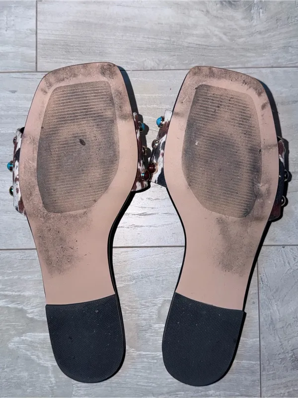 Steve Madden Black Slide Sandals with Brown and White Animal Print Strap - Image 4