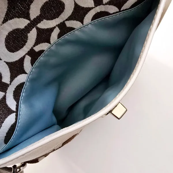 Coach Signature Swing Pack Style 43466 Crossbody - Image 7