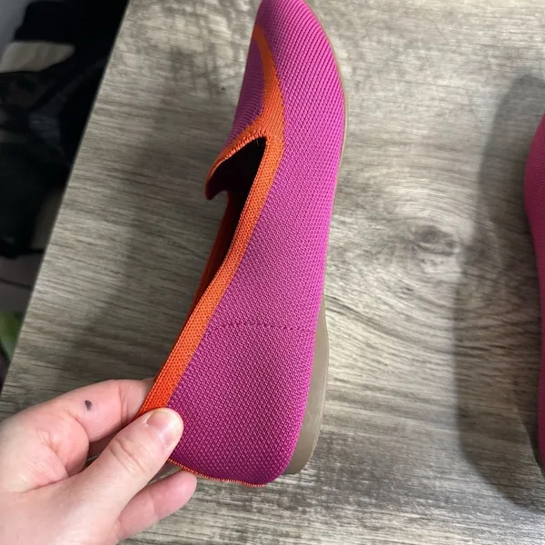 Birdies Women’s 5 Blackbird Knit Flats Tropical Pink Orange Shoes - Image 5