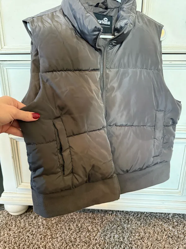 Puffer Vest Gray Size L - Image 3