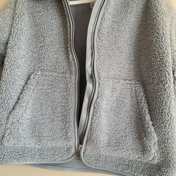 NWOT Abercrombie & Fitch Sherpa Jacket Coat Hoodless Outerwear Blue Women XS - Image 2