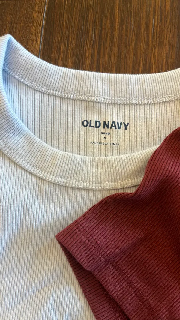 Old Navy Shirts - Image 4