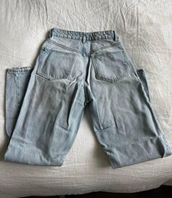 ZARA Mom Jeans - Image 2
