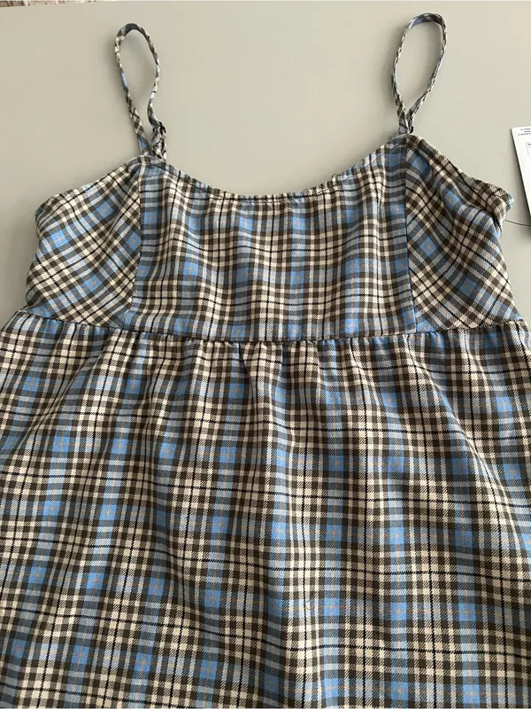 Hurley Blue and Tan Plaid dress Medium NWT - Image 4