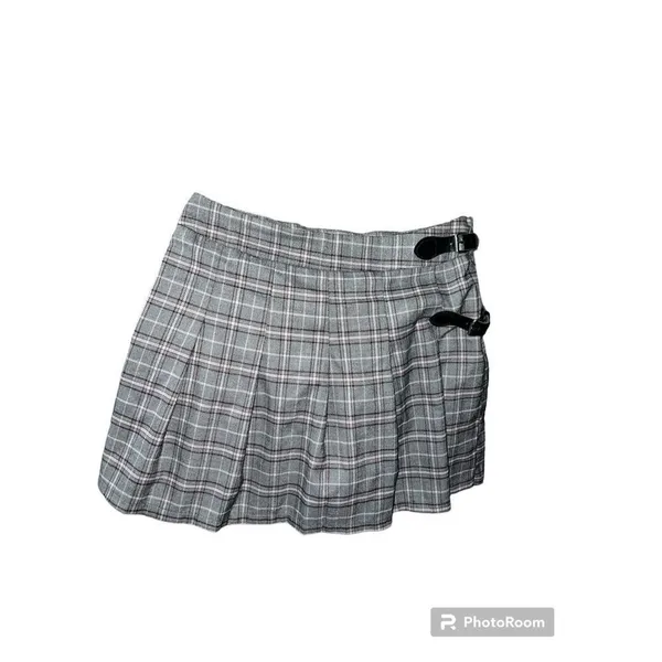 ✨FULL TILT Plaid Pleated Skirt✨ - Image 4