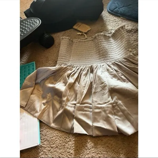 NWT natural life silver shorts‎ small - Image 6