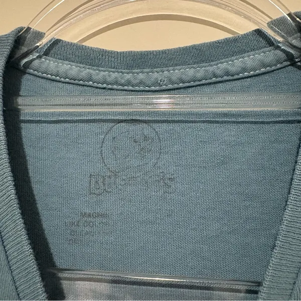 Buc-ee's‎ Honey Bees & Buc-ee's Please blue t shirt Women's SMALL - Image 3