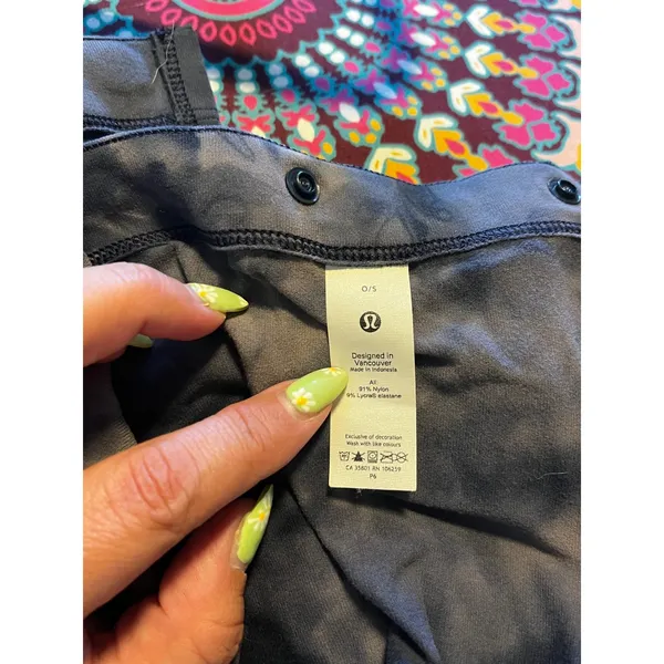 Lululemon Vinyasa Scarf Diamond Dye Graphite Grey Pink Pastel Snap Scarf‎ O/S - Image 5