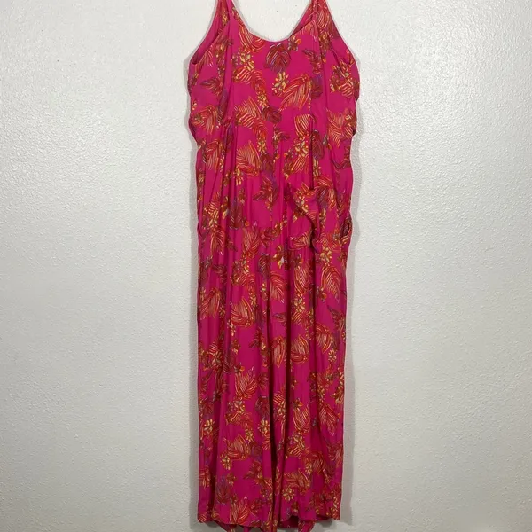 Free People Vibrant Pink Floral Jumpsuit Size 2 100% Viscose - Image 8