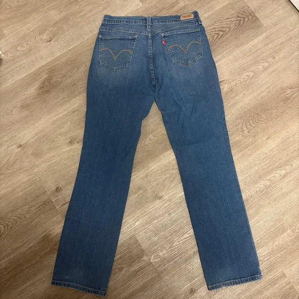 Levi’s 505 Straight Leg Jeans - Image 5