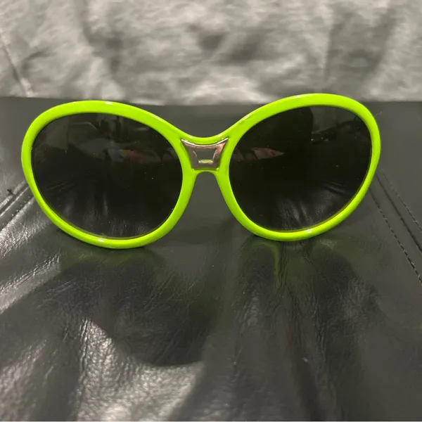 Lime Green Oversized Sunglasses - Image 13