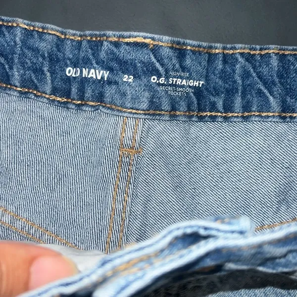OLD NAVY High-Waisted OG Straight Ripped Jean Size 22 - Image 9