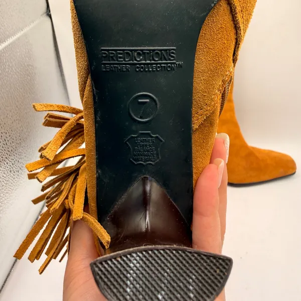 Predictions Leather Collection Tan Suede Fringe Square Pointed Toe Boots Size 7 - Image 6
