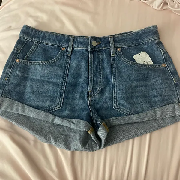 NWT Free People Beginner's Luck Slouchy Roll Cuff Denim Shorts. Size 28 - Image 10