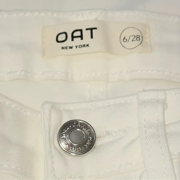 Oat New York Women’s Size 6 28 White Wide Leg High Rise Cropped Denim Jeans - Image 4