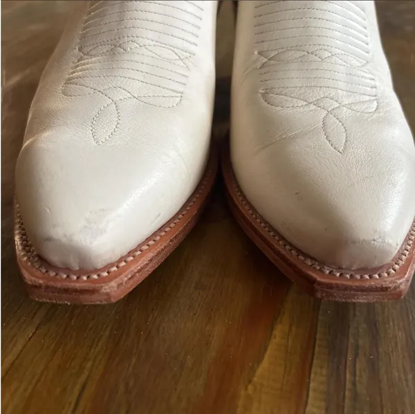 Tecovas White Size 7.5 - Image 4