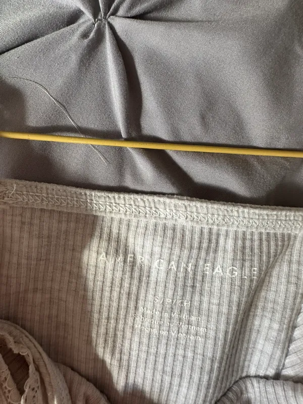 American Eagle Outfitters Skinnies - Image 4