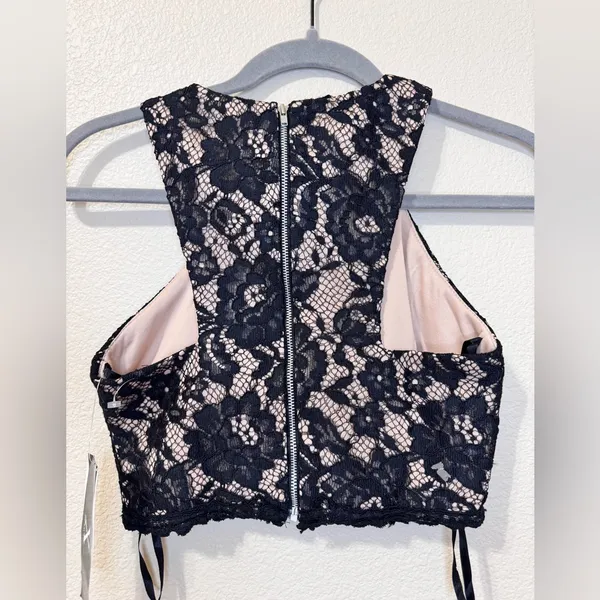 Xscape Black Lace Halter Crop Top – New With Tags - Image 2
