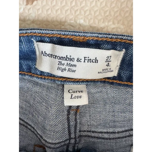 Abercrombie & Fitch Curve Love High Rise‎ Mom Jeans Distressed Blue 27/4L Long - Image 3