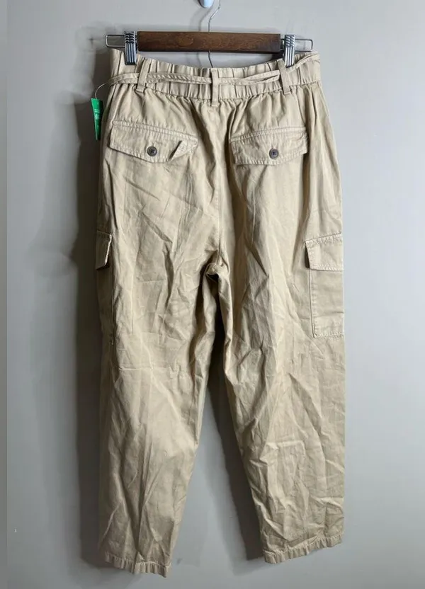 Nwt gap khaki cargo pants size 4 - Image 8