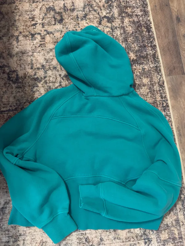 Scuba Lululemon Half-Zip - Image 3