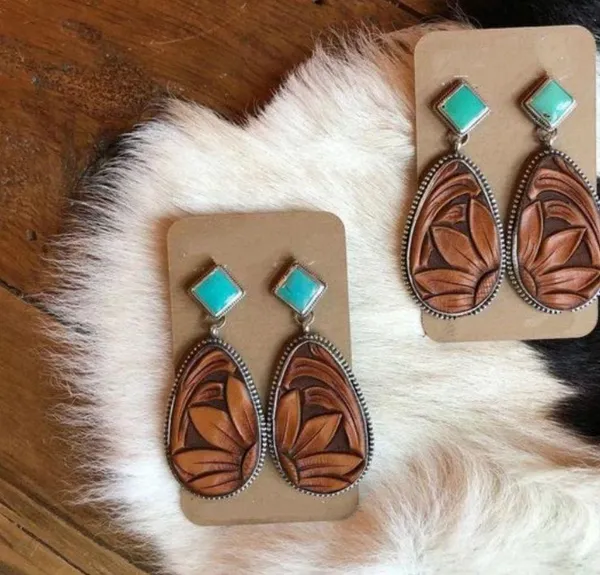 Southwestern turquoise resin earrings - Image 2