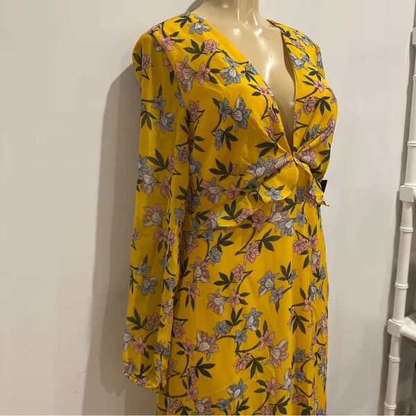New Lulus Maxi Dress Sz M Thrive Together Yellow Floral Long Sleeves NWT - Image 4