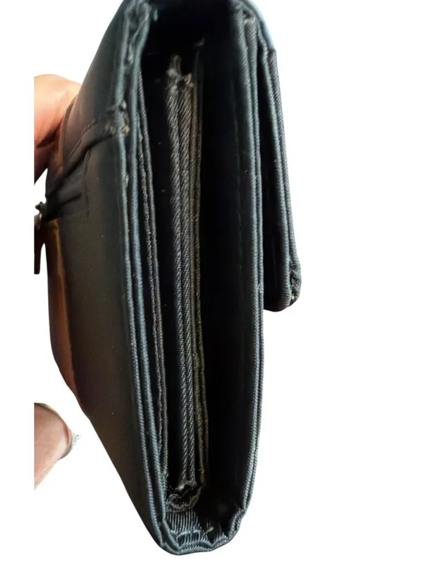 Liz Claiborne Black Nylon Brown Tri Fold Wallet Zipper Card Slots NWOT - Image 4