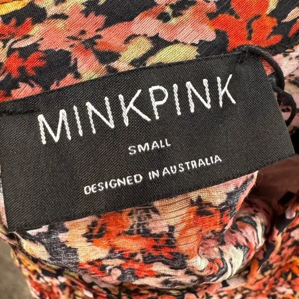 NWT Minkpink Gabae High Neck Floral Blouse‎ in Red Multi Size Small - Image 7
