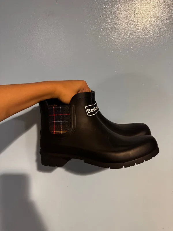 Barbour Nimbus Chelsea Wellies Black 6 - Image 3