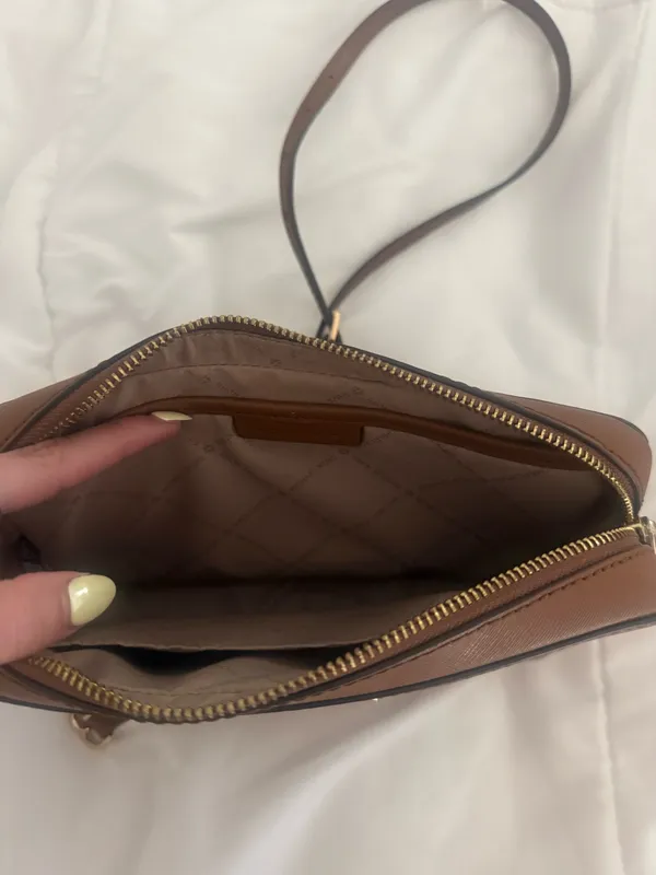 Michael Kors Purse Crossbody Brown - Image 3