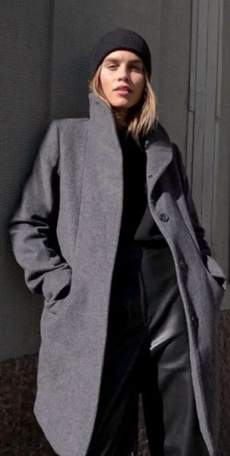 Aritzia Wilfred The Cocoon Wool Cashmere Coat in Grey Size Small - Image 2