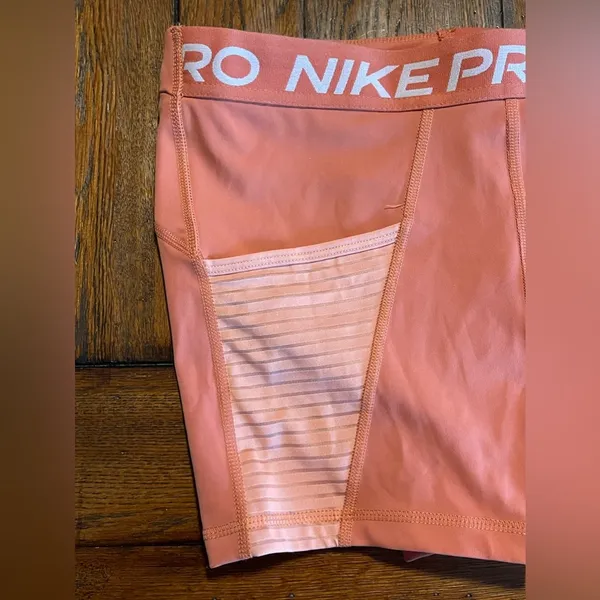 Nike Pro dri-fit athletic shorts sz XS - Image 3