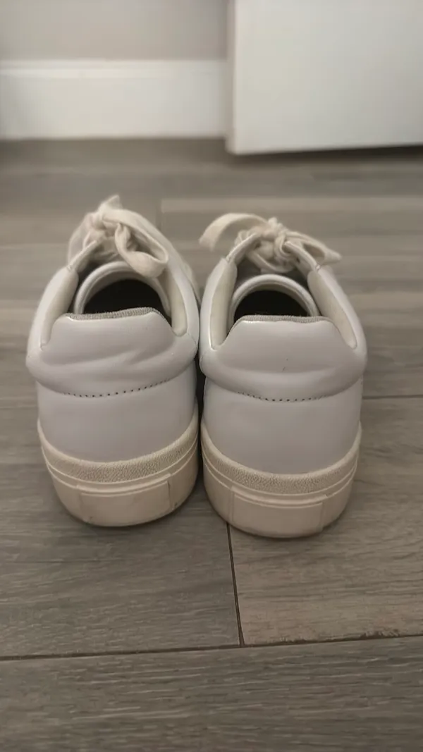 J/Slides NYC Sneakers - Image 6