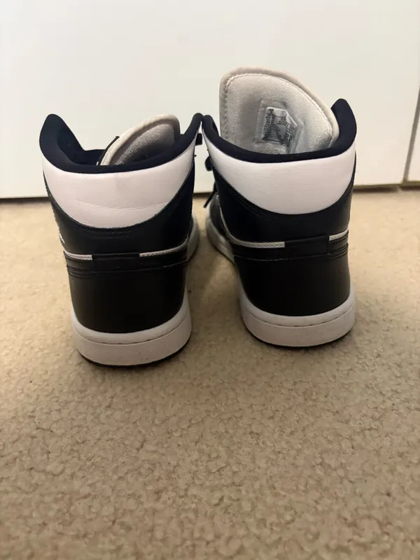Air Jordan Black and white - Image 7
