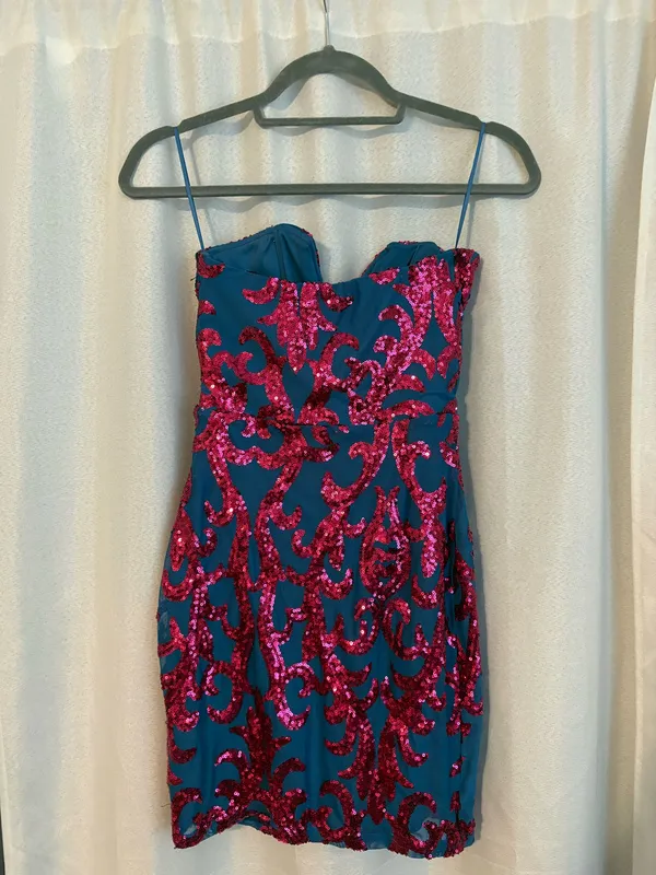 Lovely Day Sequins Dress - Image 2