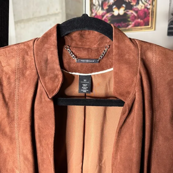 White House Black Market XS Rich Mahogany 100% Suede Cascade Lapel Jacket - Image 5