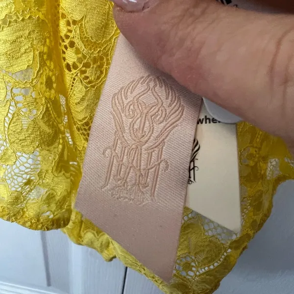 Comin' in‎ HAHT Bodysuit in Lemon free people HAH medium - Image 10